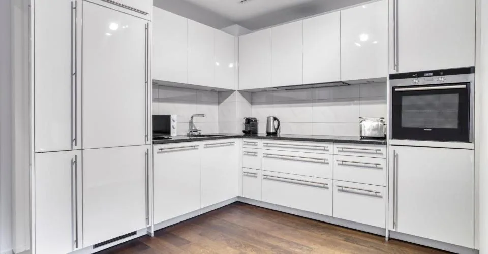Moderne, grosszügige und zentrale 3.5-Zimmer-Wohnung – Foto 18 von 27