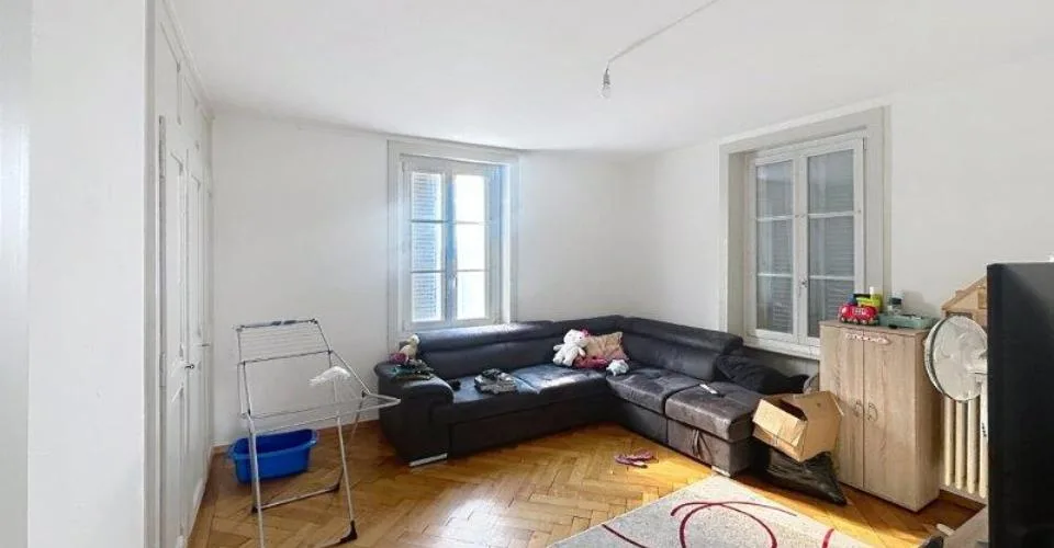 Bel appartement de 4 pièces à La Sarraz – Foto 2 von 9