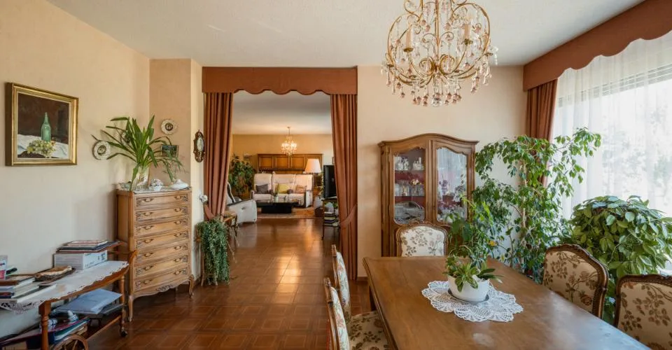 EXCLUSIVITE IMMO2Z: Villa individuelle de 6.5 pces avec appartement de rendement – Foto 6 von 13