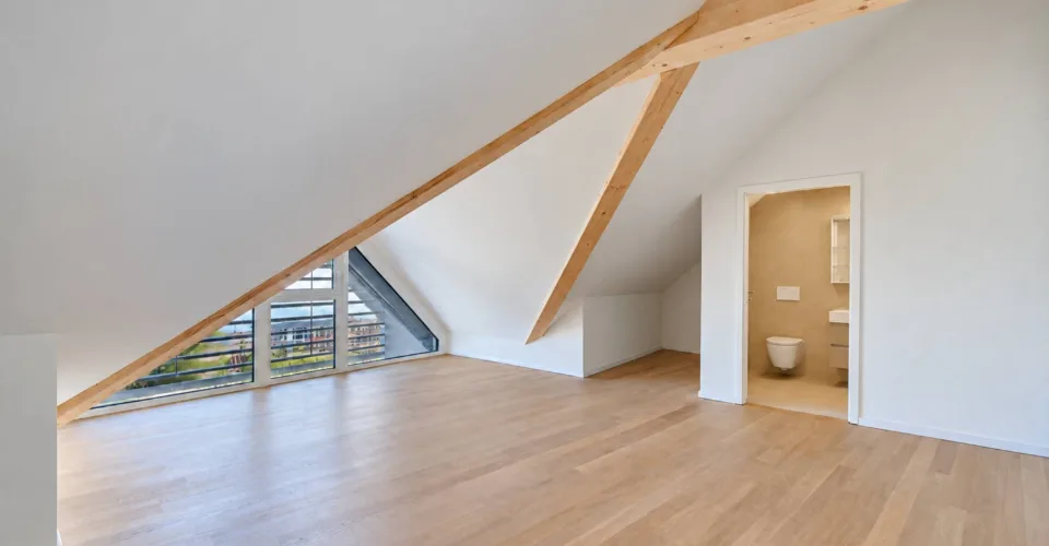 Spacieux séjour et grandes chambres pour ce 5.5 pièces en duplex – foto 5 di 12