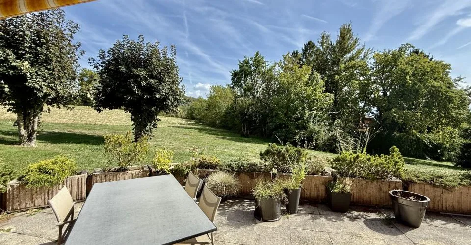 Superbe appartement de 2,5 pièces avec grande terrasse et belle échappée sur le lac et les montagnes – foto 2 di 21