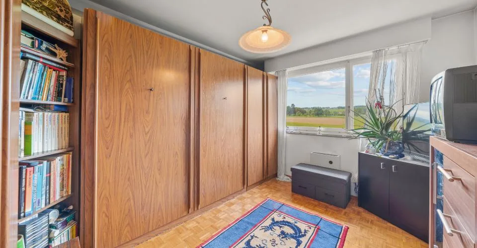 Charmant appartement de 4.5 pièces orienté sud-ouest avec vue dégagée - idéalement situé au centre de Forel – foto 9 di 20