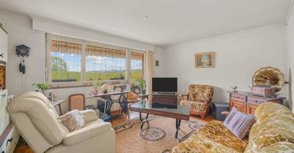 Charmant appartement de 4.5 pièces orienté sud-ouest avec vue dégagée - idéalement situé au centre de Forel – foto 5 di 20
