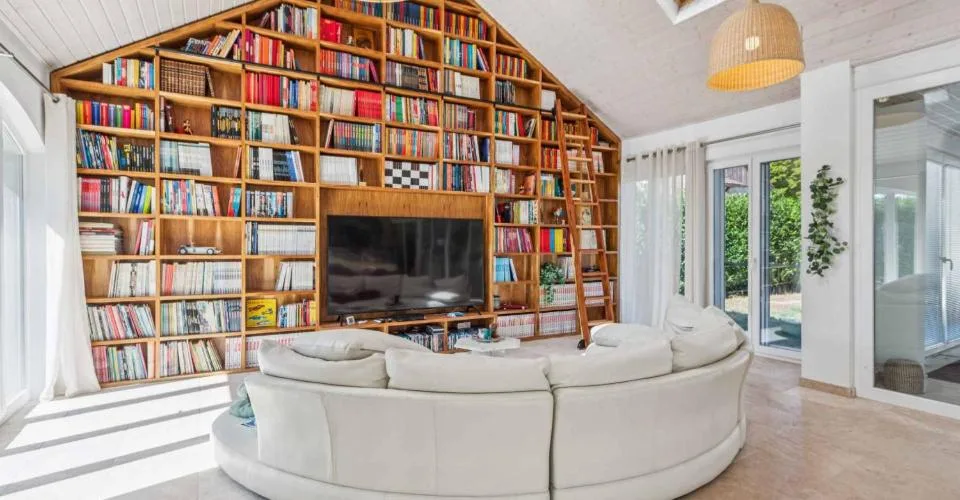 Proprietà eccezionale con piscina interna e area benessere – foto 12 di 26