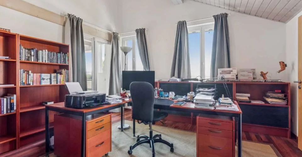 Proprietà eccezionale con piscina interna e area benessere – foto 18 di 26