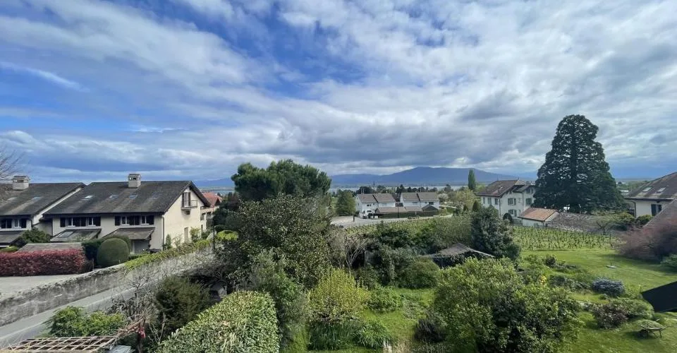 Centre de Founex - Charmant appartement de 6 pièces en duplex au 2ème étage avec cheminée et balcon – foto 11 di 12