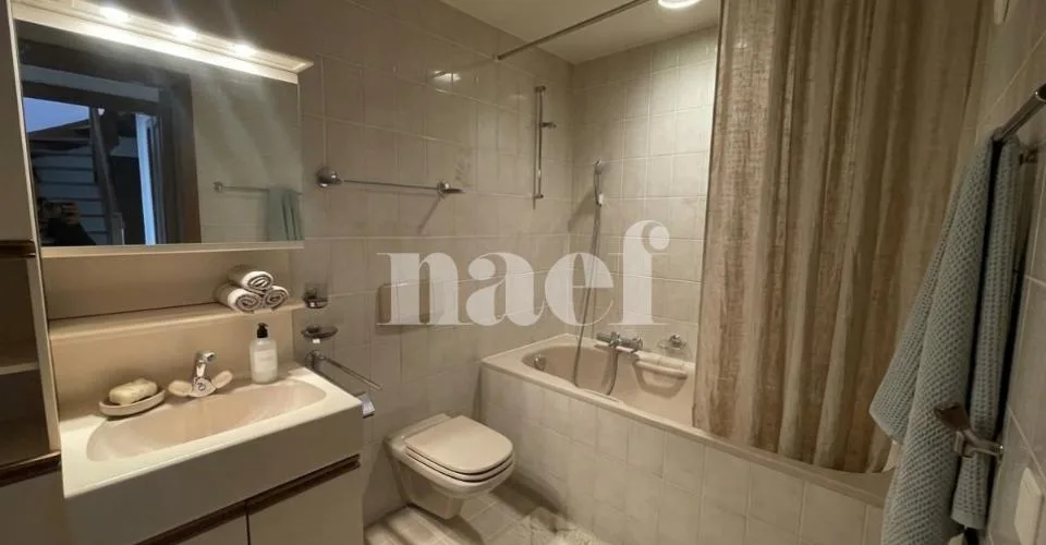 Centre de Founex - Charmant appartement de 6 pièces en duplex au 2ème étage avec cheminée et balcon – foto 9 di 12