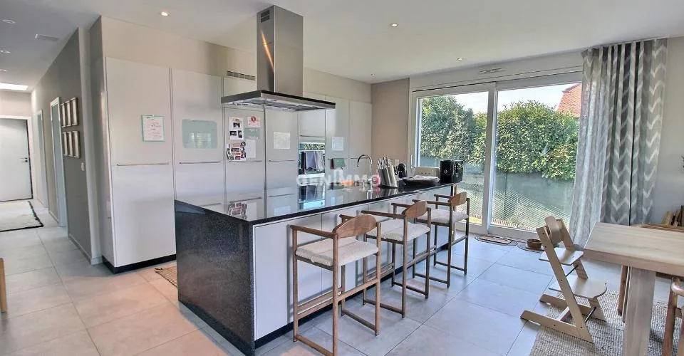 Villa d'exception vue lac ? Modernité, volumes & prestations haut de gamme – Foto 2 von 7