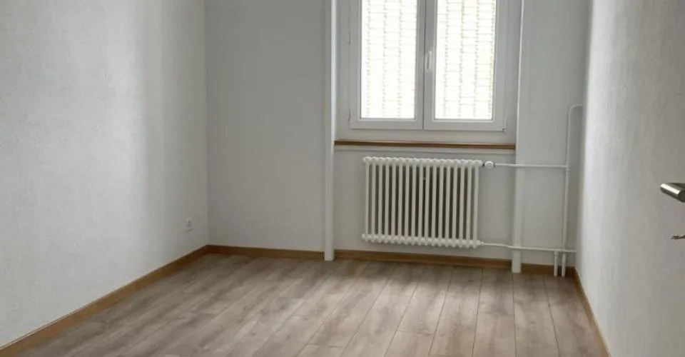 ENTIEREMENT RENOVE - Avenue des Forges 41 - appartement 1er Ouest – photo 6 sur 8