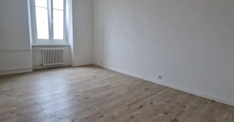 05567 - Appartement 4½ pièces - Sorbiers 23 - La Chaux-de-Fonds – photo 5 sur 11