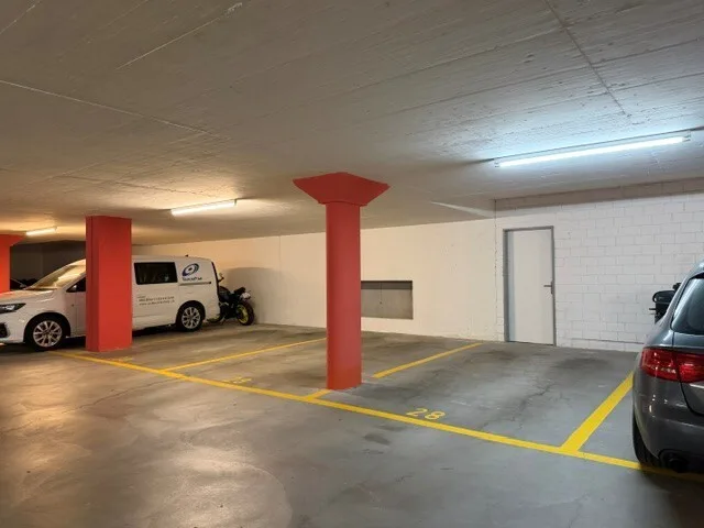 Auto-Einstellplatz in Näfels – photo 2 sur 3