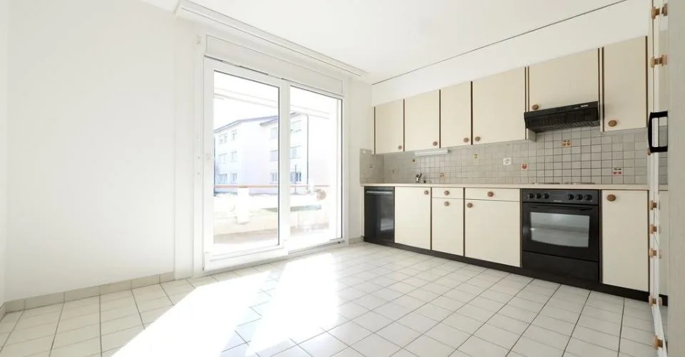 Auszugreifend ! Superbe Apartment in Villars-sur-Glâne ! – Foto 3 von 8