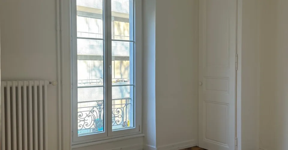 A LOUER! Appartement de 3.5 pièces à deux pas du centre-ville – Foto 4 von 6