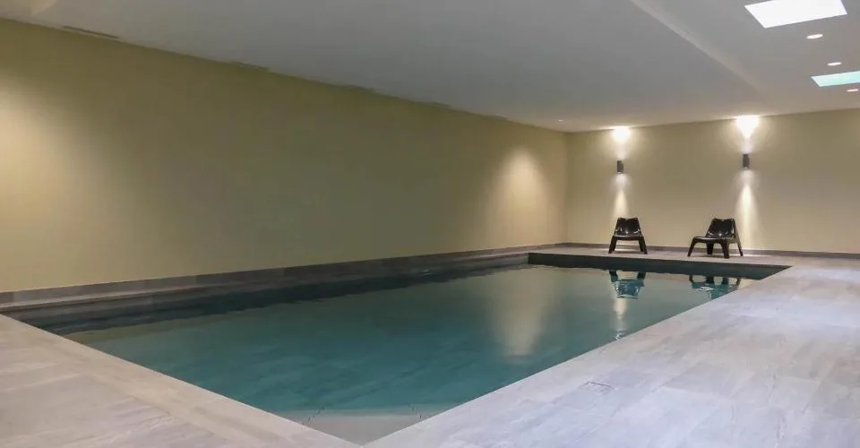 MAGNIFIQUE APPARTEMENT AVEC 4 CHAMBRES & 1300 M² DE JARDIN ! – Foto 12 von 13