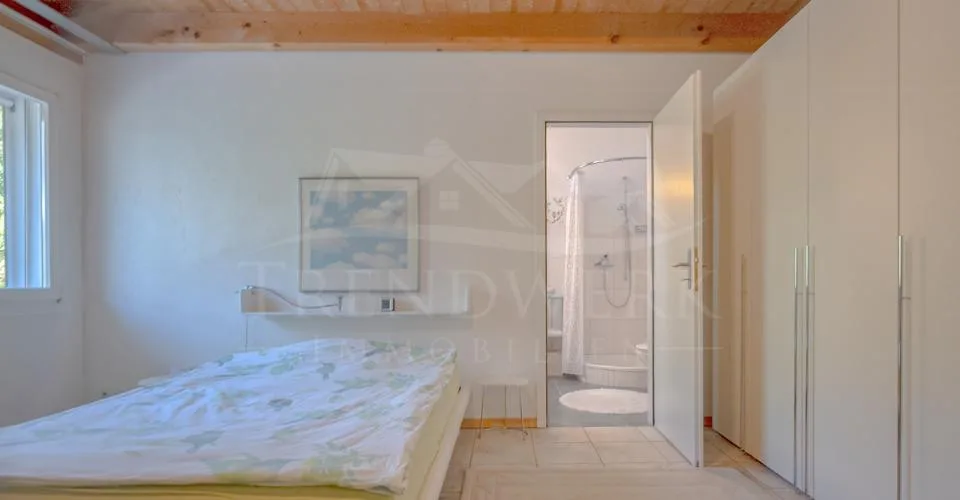 Spacieuse maison jumelée de 5 pièces avec deux places de parking – foto 6 di 13