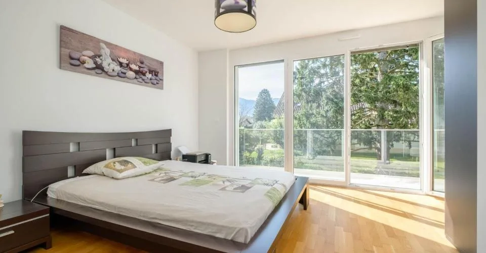 En exclusivité - villa jumelle lumineuse au calme – Foto 5 von 8