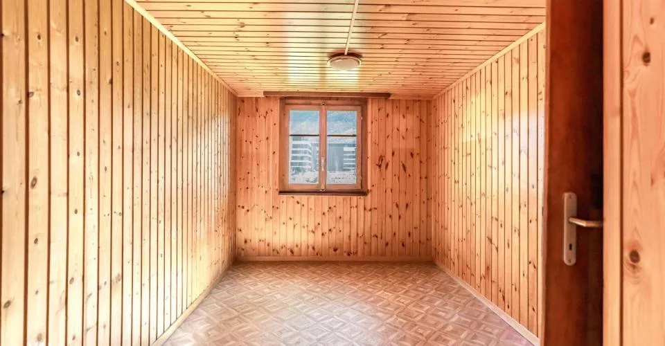 Baulandreserve mit Entwicklungspotenzial - Wohnhaus in Lalden – Foto 6 von 13