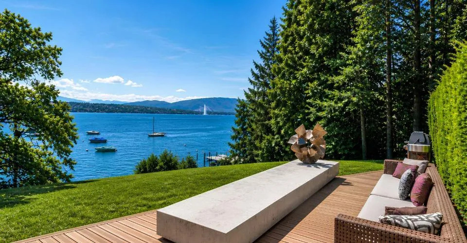 Splendide Maison d'architecte pieds dans l'eau – photo 6 sur 9