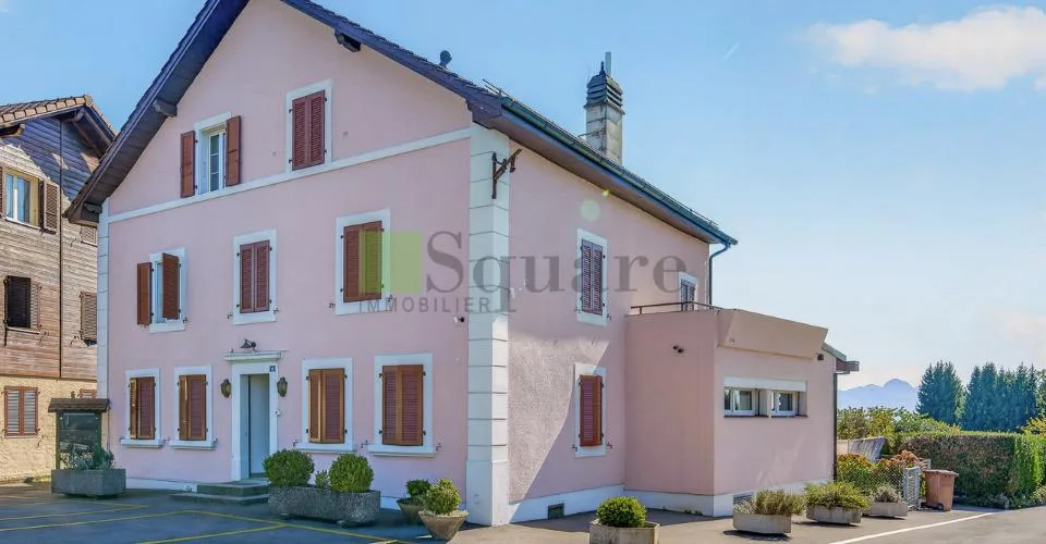 Maison locative de 12 pièces – Foto 2 von 13