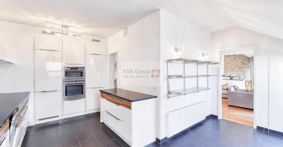 Magnifique appartement en attique en duplex à Malagnou – Foto 2 von 8