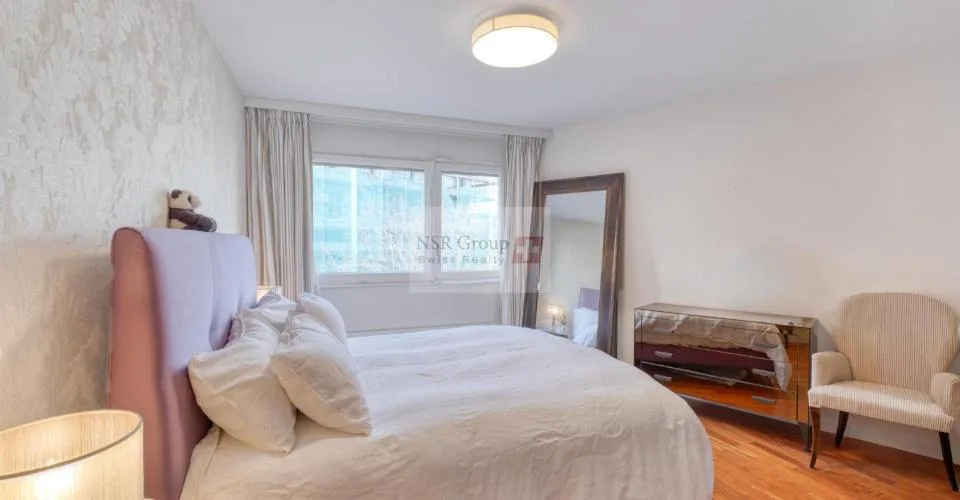 Magnifique appartement en attique en duplex à Malagnou – Foto 6 von 8