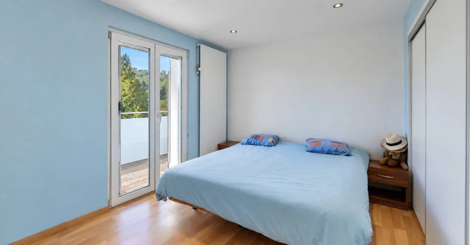 Une maison familiale aux multiples possibilités – photo 5 sur 10