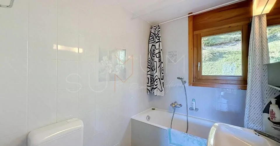 Crans-Montana, 3,5 Zimmer renoviert mit Garten, nur wenige Schritte vom Zentrum entfernt – Foto 28 von 31