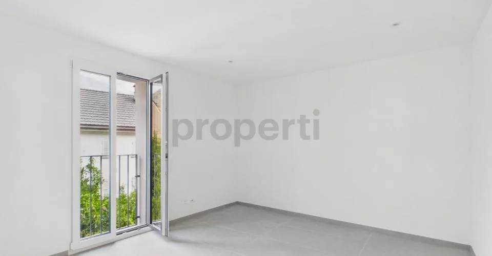 Modern 3.5-room apartment with internal parking, Biasca – photo 20 of 26