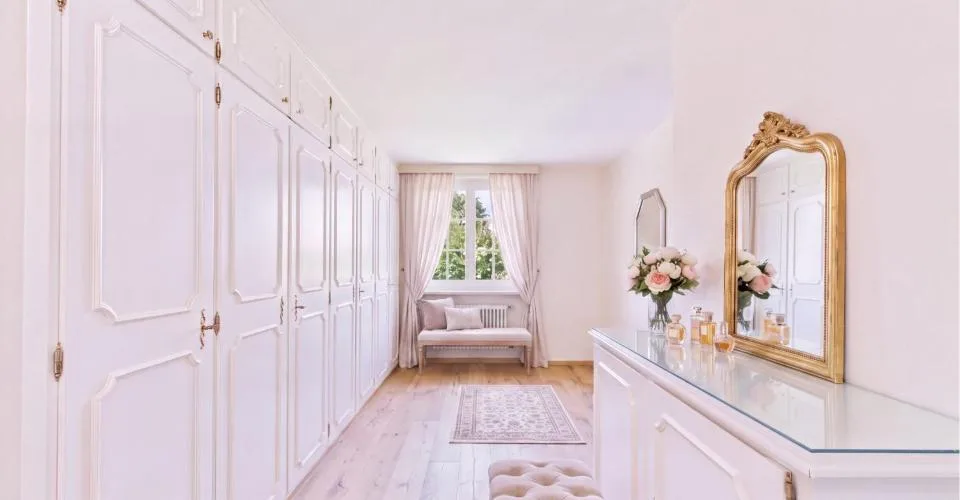 Privater Pool und traumhafte Naturkulisse: 235 m² Wohnfläche, Garagenplätze und rasche Nähe zu Basel – Foto 22 von 27