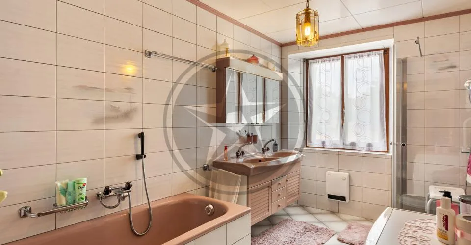 4,5 Zimmer hell zu renovieren – Foto 9 von 12