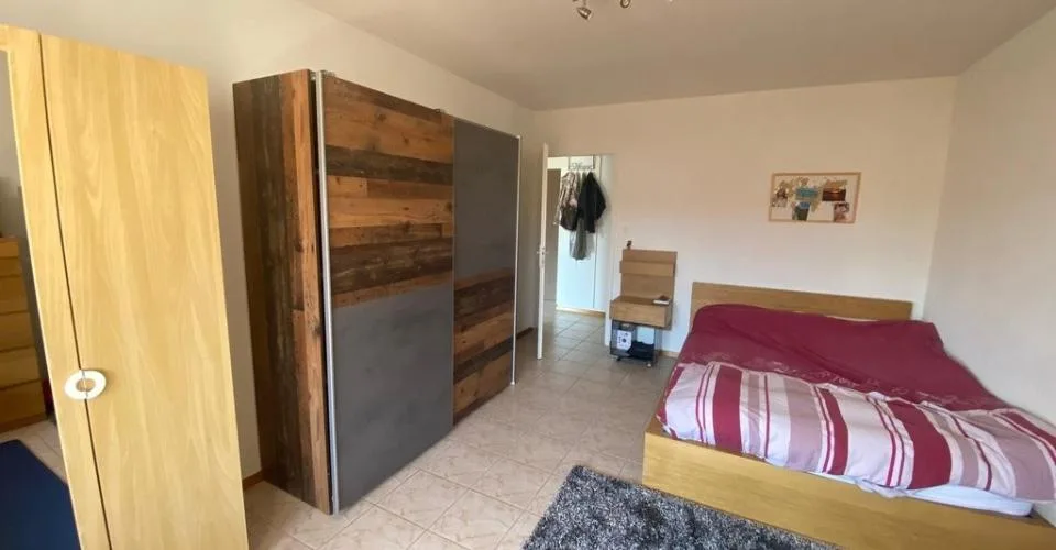 Appartement de 2.5 pièces spacieux – foto 3 di 5