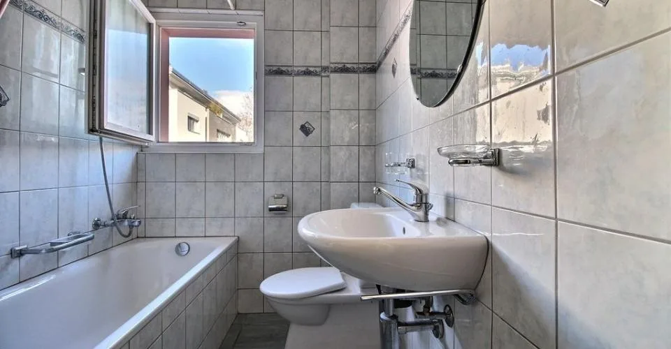 Quartier calme proche de l'hôpital – Foto 4 von 8