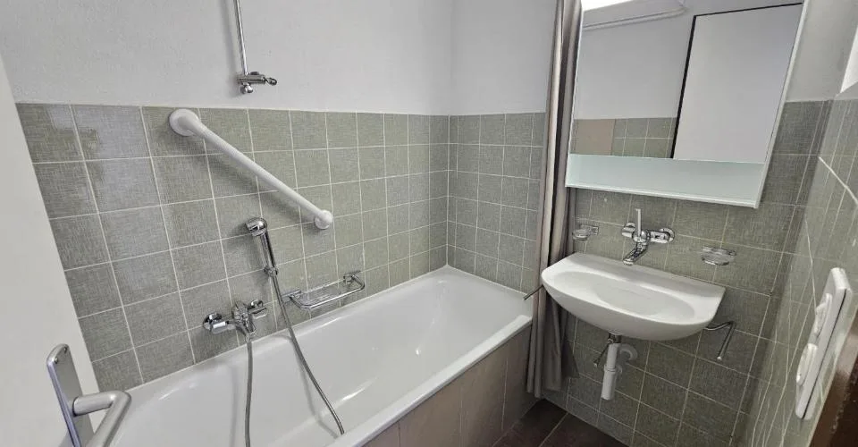 Zu vermieten in Delémont 3,5-Zimmer-Wohnung im 2. Stock – Foto 10 von 13