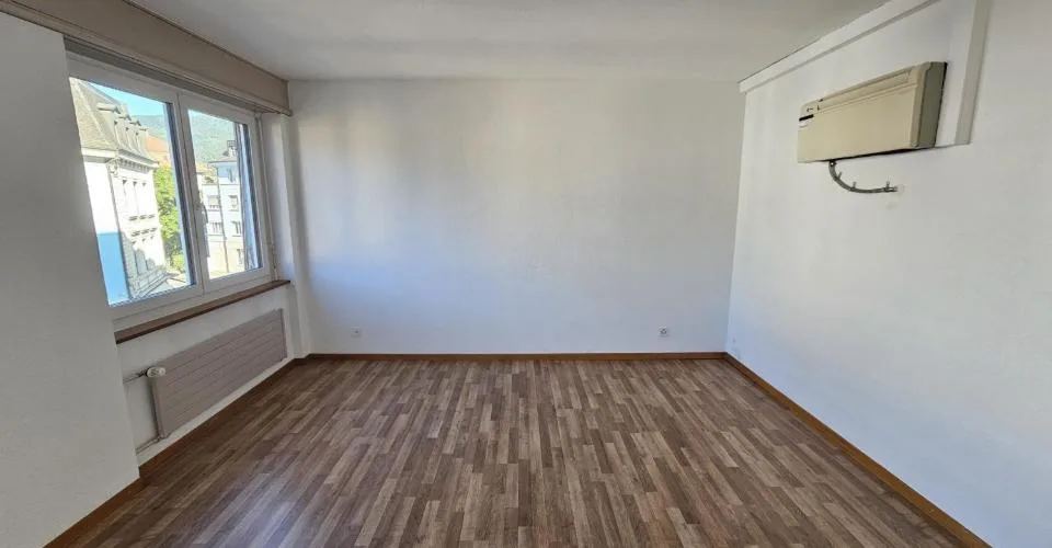 Zu vermieten in Delémont 3,5-Zimmer-Wohnung im 2. Stock – Foto 6 von 13