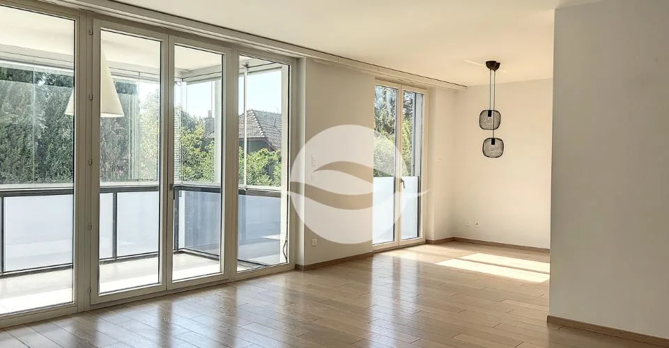 Vésenaz - Spacieux appartement de 6 pièces, calme absolu! – Foto 2 von 12