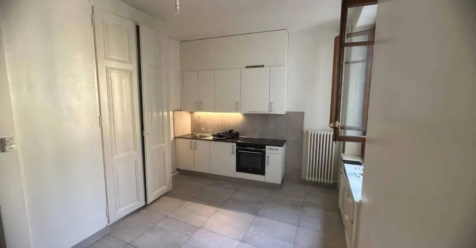 2 Zimmer Wohnung in Genève – Foto 4 von 5