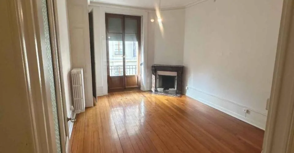 2 Zimmer Wohnung in Genève – Foto 2 von 5