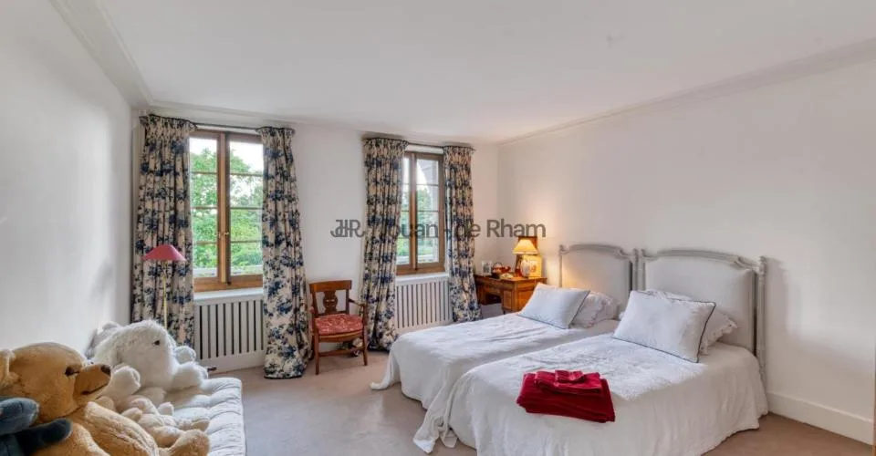 Élégante maison de caractère au coeur de la campagne genevoise – photo 10 sur 12