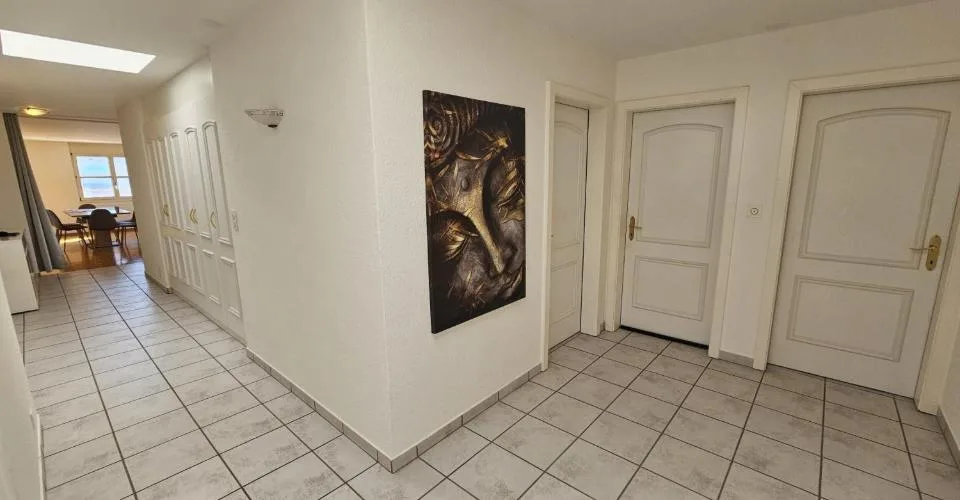 Zu verkaufen in Delémont, 6-Zimmer-Penthouse mit Panoramaterrasse – Foto 12 von 13