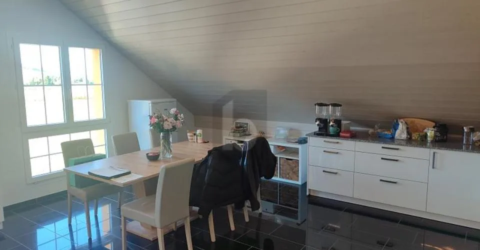 2.5 Zimmer Dachwohnung in Hasle-Rüegsau – Foto 2 von 10