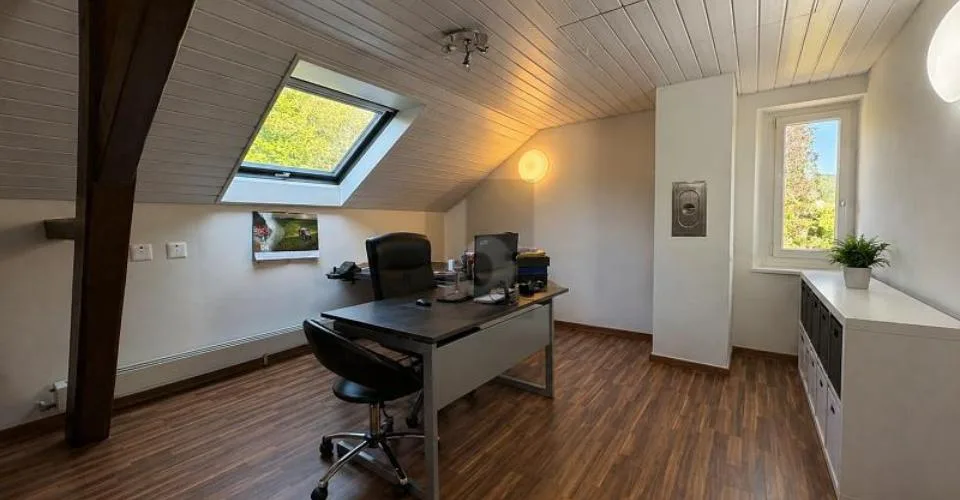 WOHNEN, GEWERBE, TIERHALTUNG - VIELSEITIG NUTZBAR – photo 4 sur 6