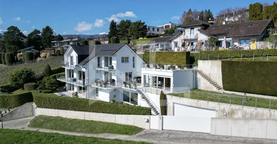 Villa contemporaine d'exception avec panorama spectaculaire sur le lac – foto 10 di 11