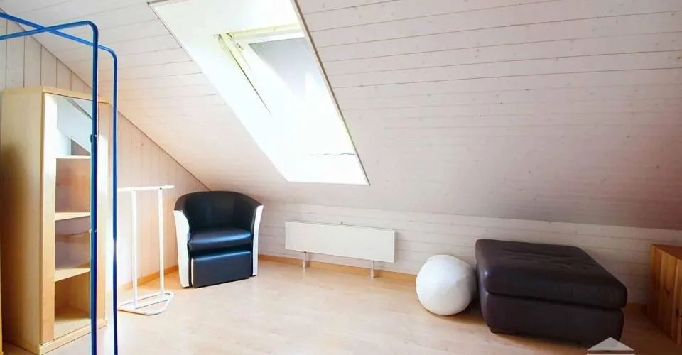 Résidence Maison Jaune Appartement duplex avec jardin – Foto 6 von 12