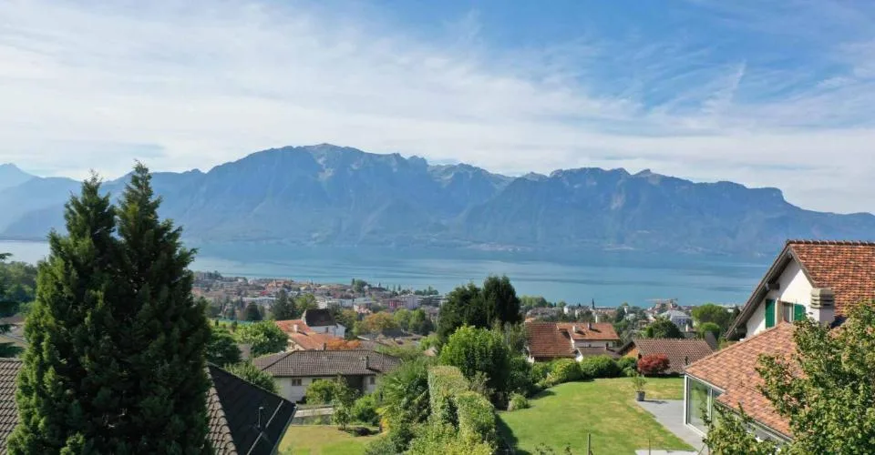 Neuf ! Villa individuelle avec piscine et magnifique vue sur le lac – photo 10 sur 26