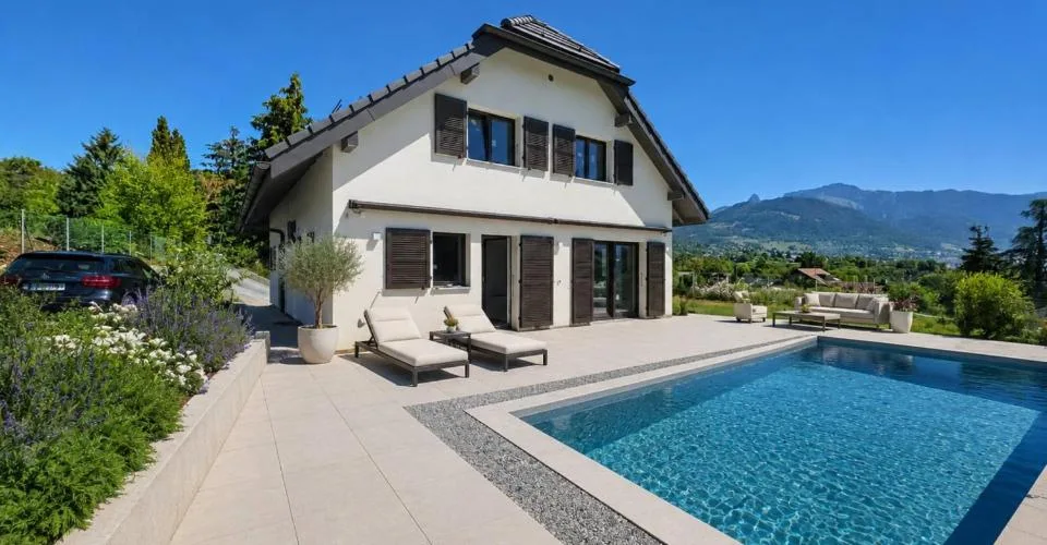 Neuf ! Villa individuelle avec piscine et magnifique vue sur le lac – photo 7 sur 26