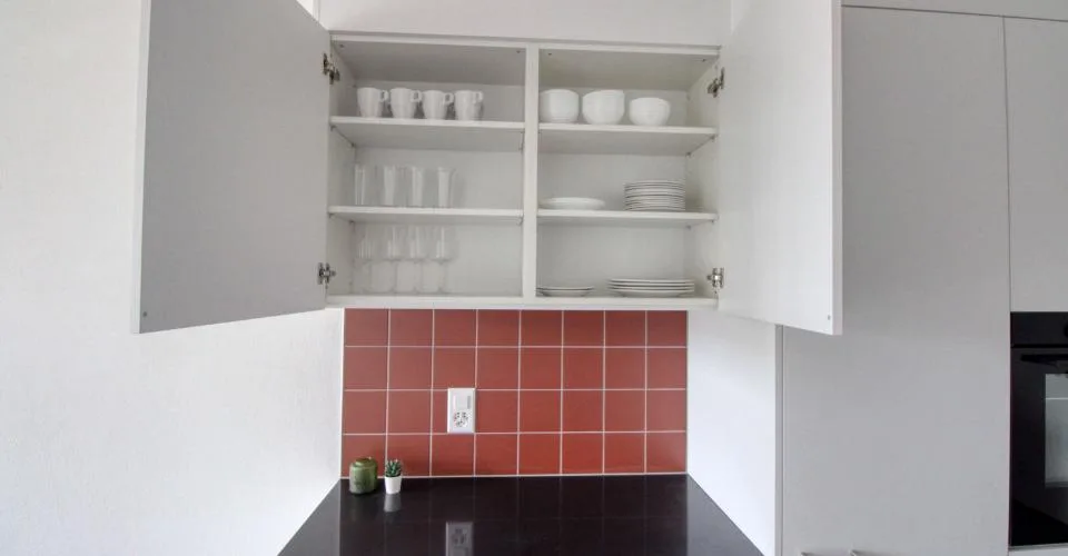 Appartement vivant spacieux à Crissier avec salle de bain privée – Foto 6 von 37