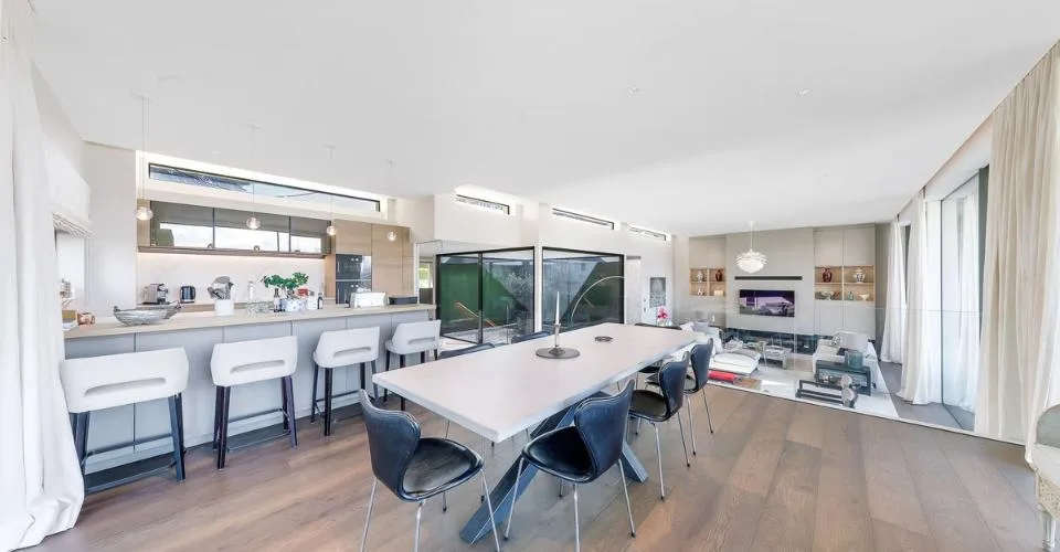 Villa contemporaine d'exception - Accès privé au lac – foto 5 di 13