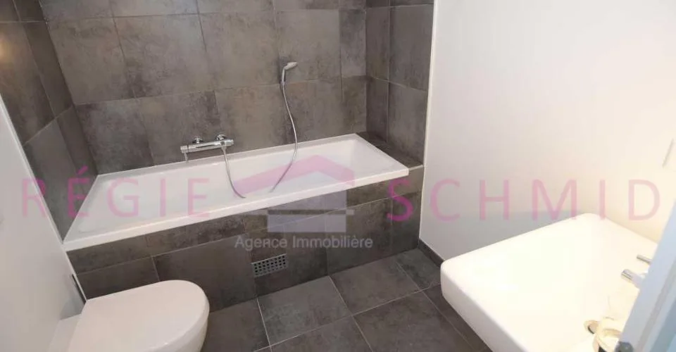 Appartement duplex en attique de 7,5 pièces à Eysins – Foto 13 von 13