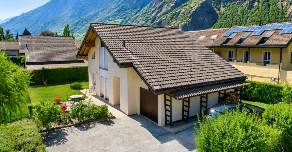 Villa indipendente di 5.5 locali con giardino e veranda a Saxon – foto 13 di 24
