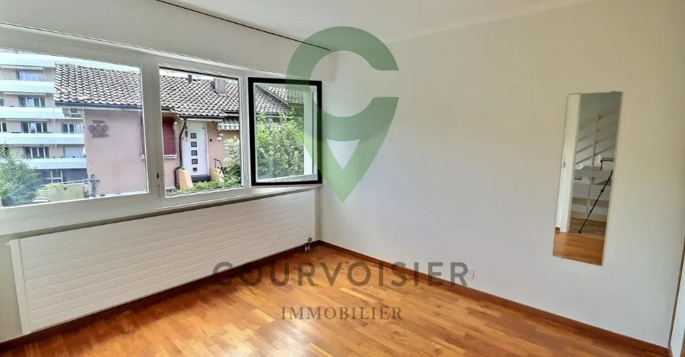 Magnifique triplex en pignon rénové avec jardin et piscine – foto 23 di 26
